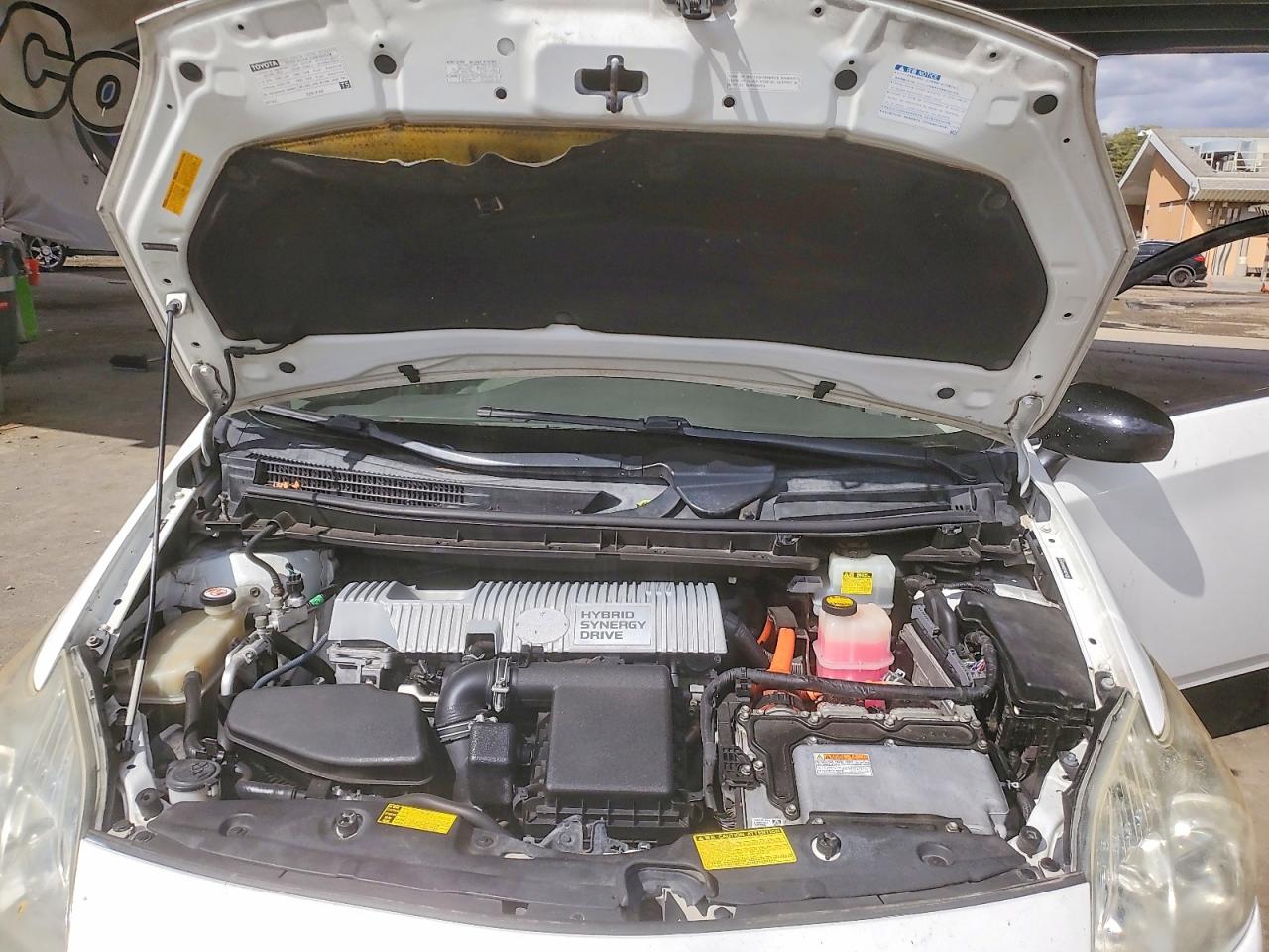 2010 TOYOTA PRIUS II photo 31