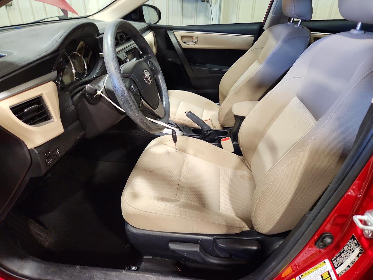 2016 TOYOTA COROLLA LE photo 19