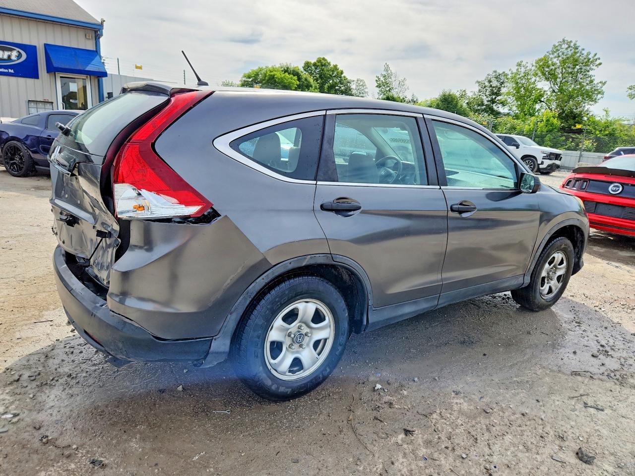 2014 HONDA CR-V LX photo 3