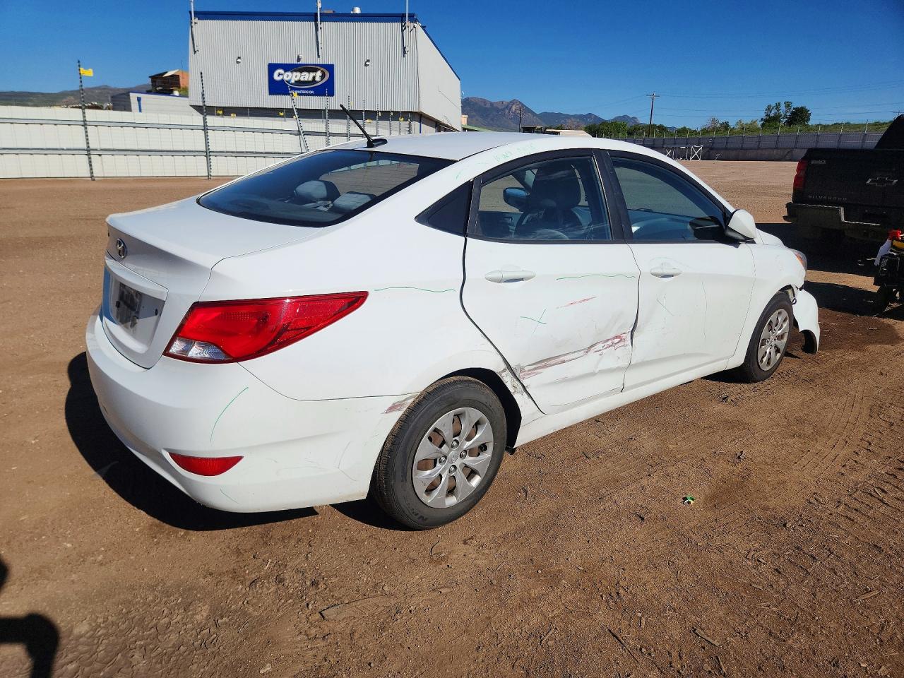 2016 HYUNDAI ACCENT SE photo 5