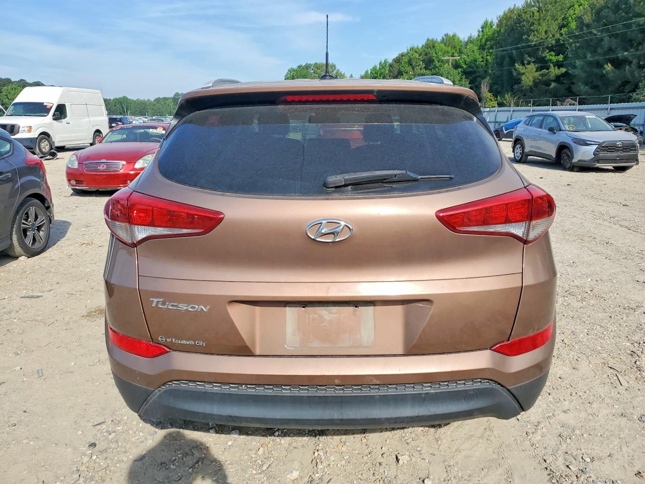 2017 HYUNDAI TUCSON SE photo 11