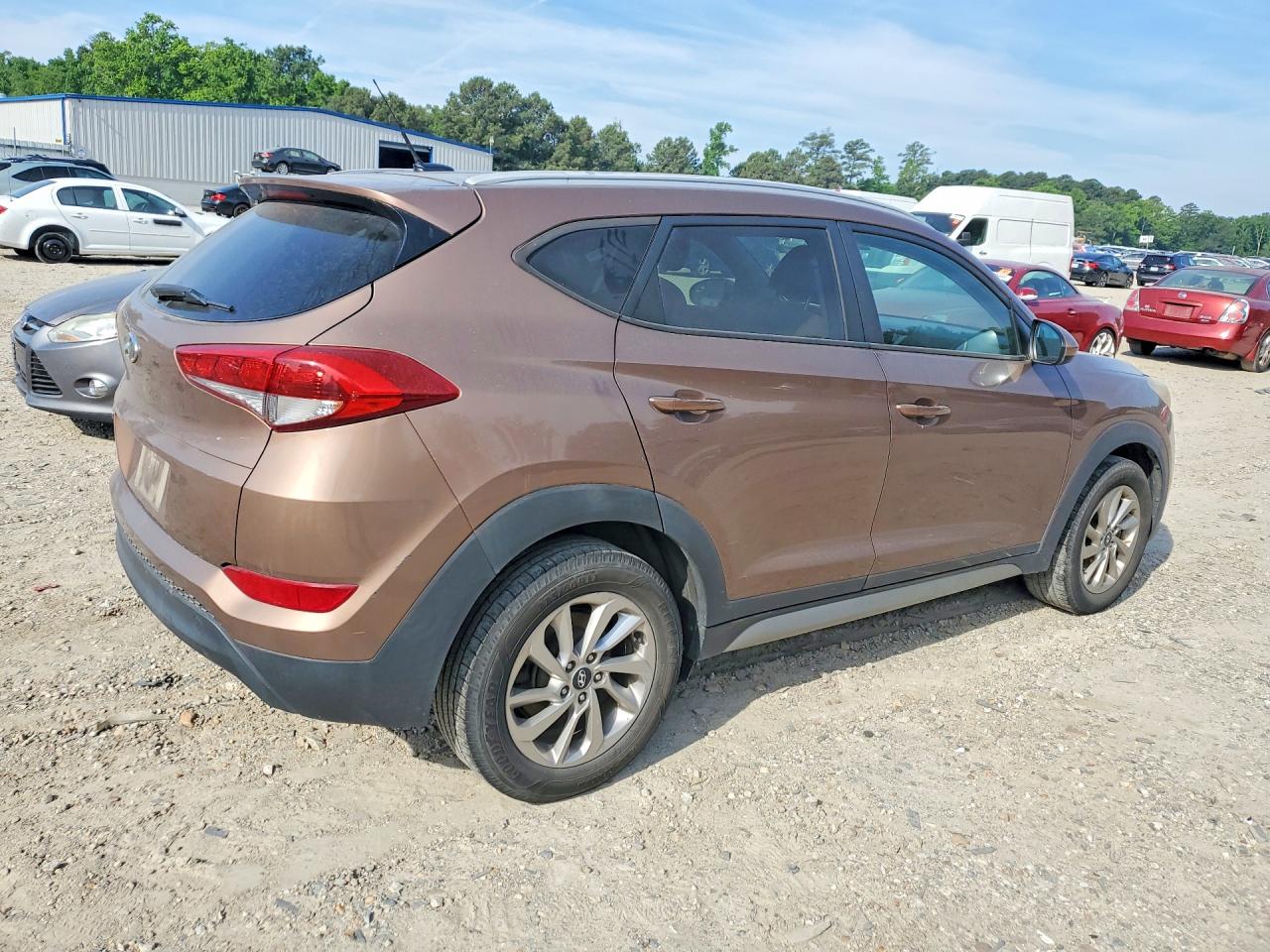 2017 HYUNDAI TUCSON SE photo 5