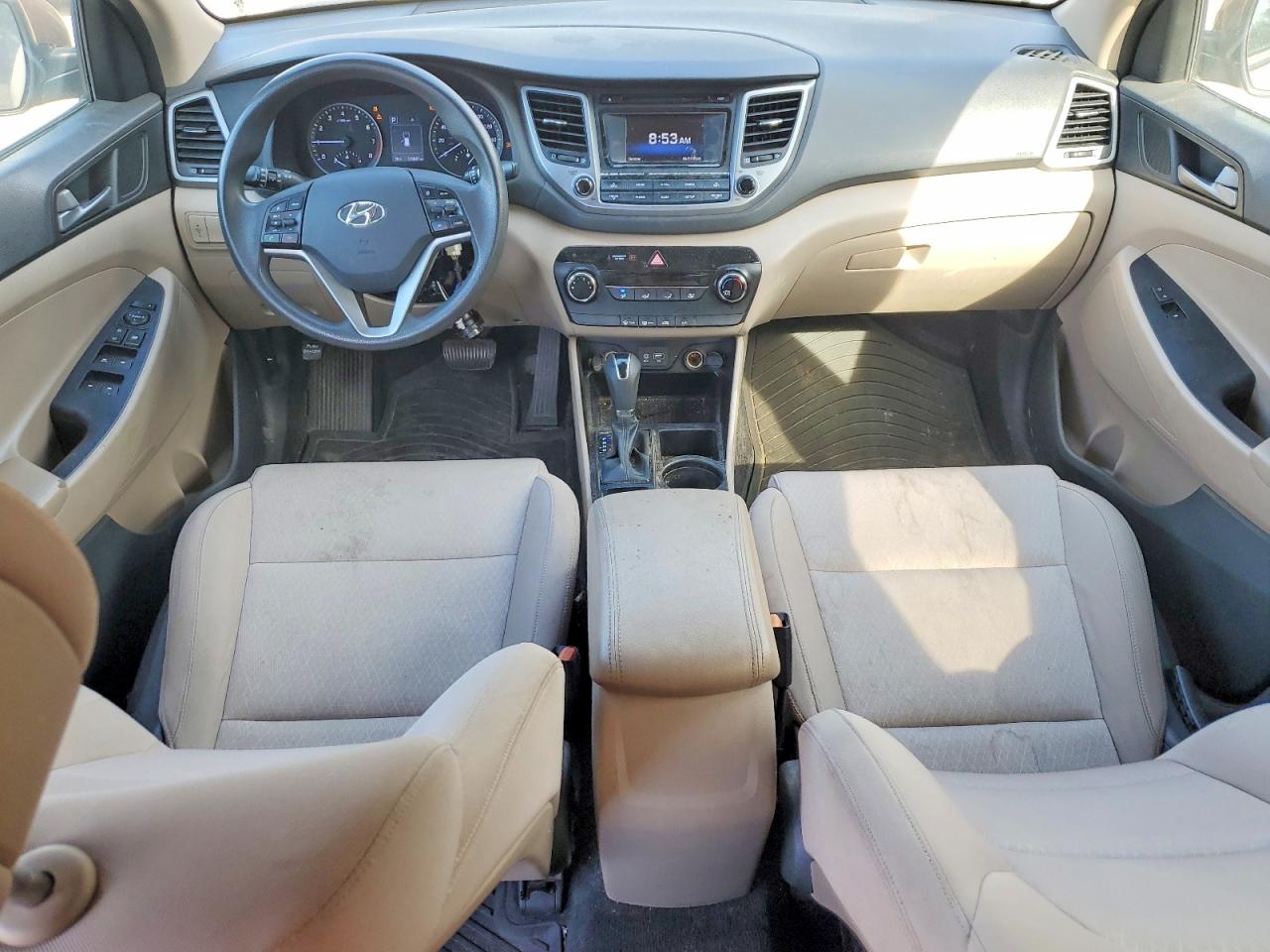2017 HYUNDAI TUCSON SE photo 15