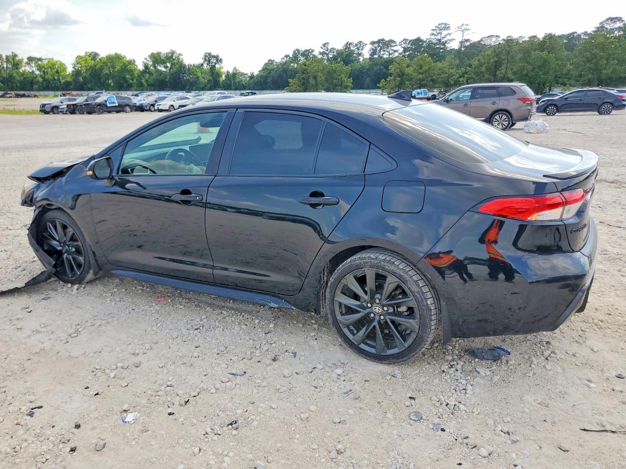 2024 TOYOTA COROLLA SE photo 2