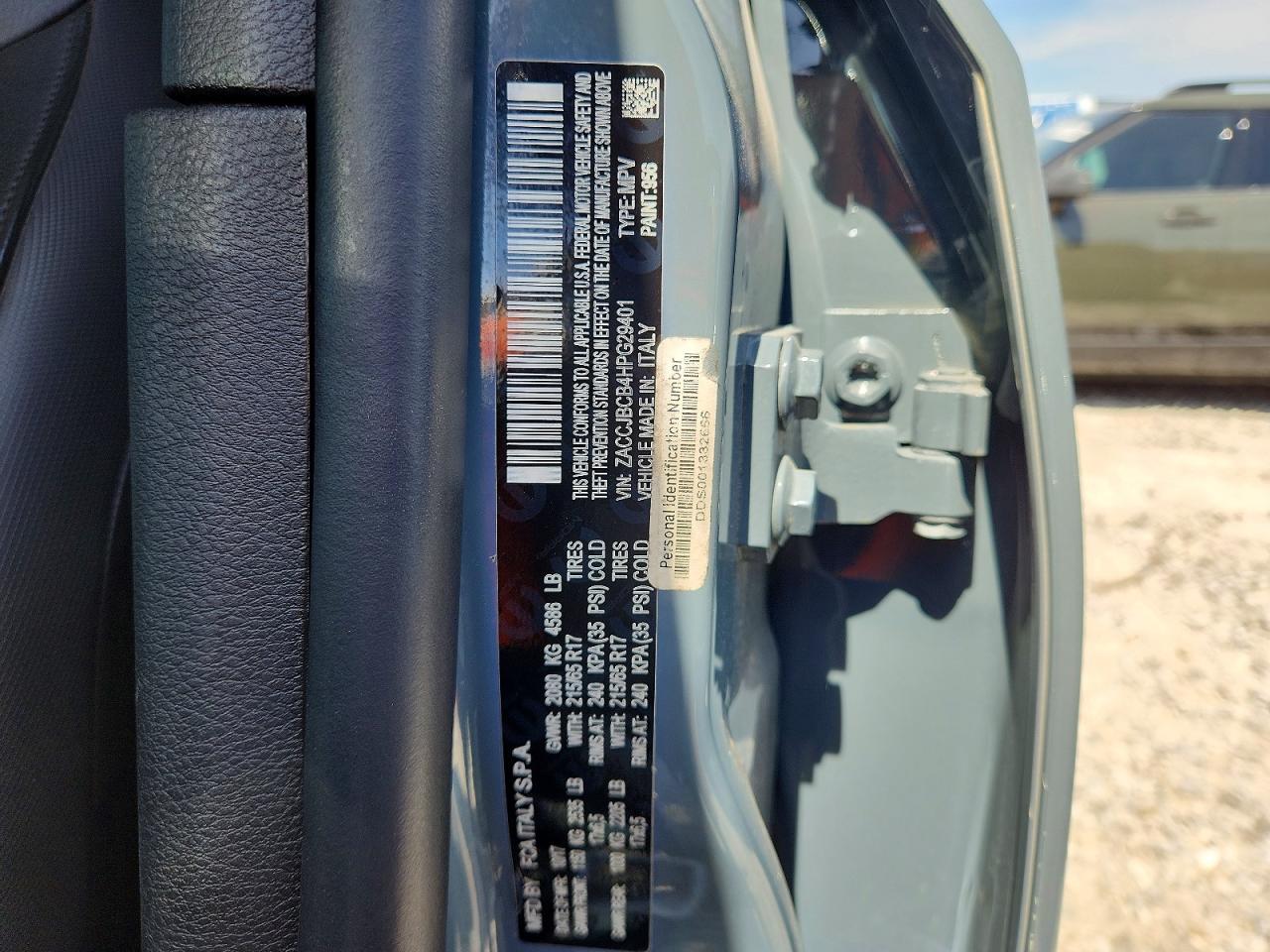 2017 JEEP RENEGADE TRAILHAWK photo 12