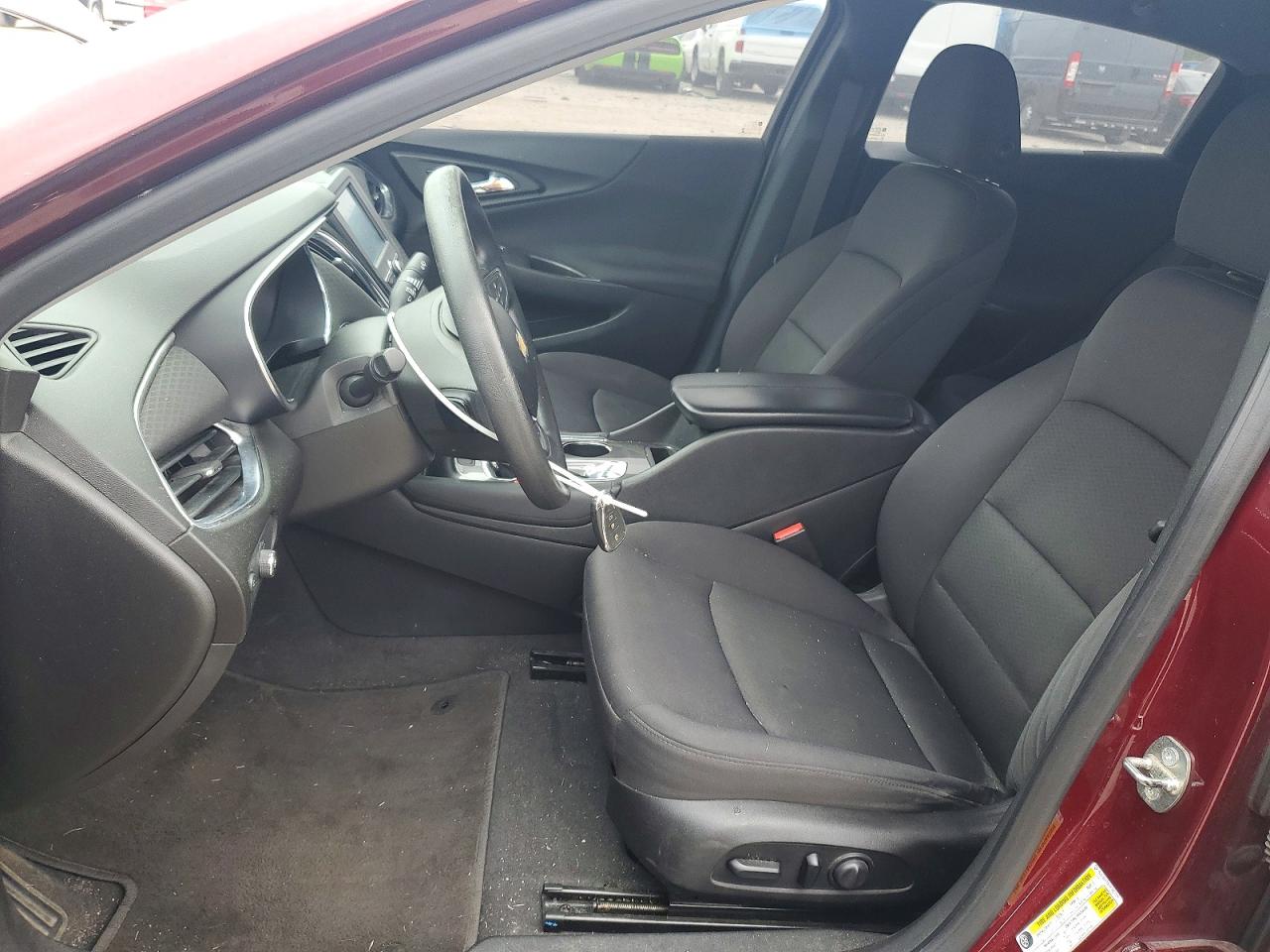 2016 CHEVROLET MALIBU LT photo 13