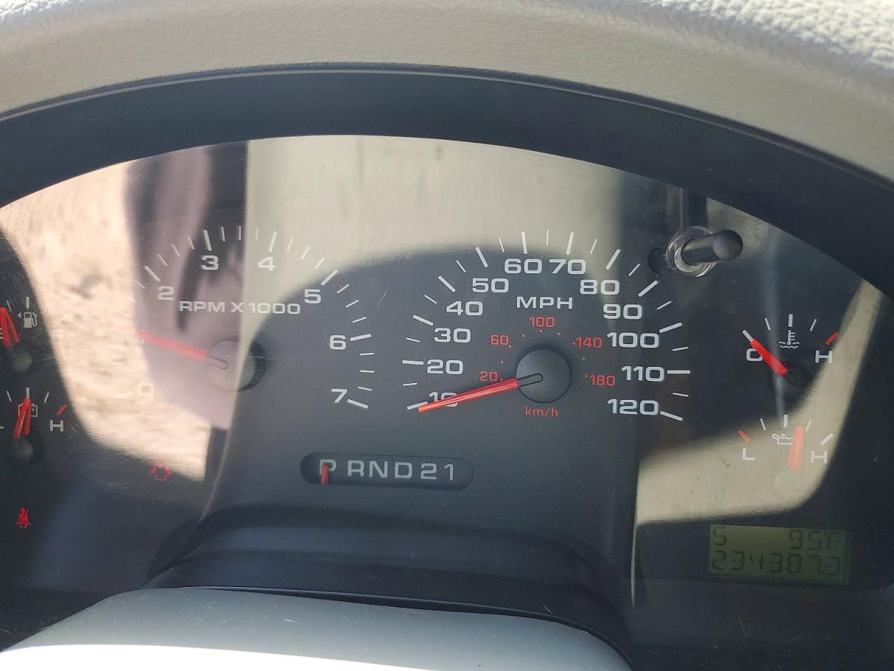 2004 FORD F150 photo 9
