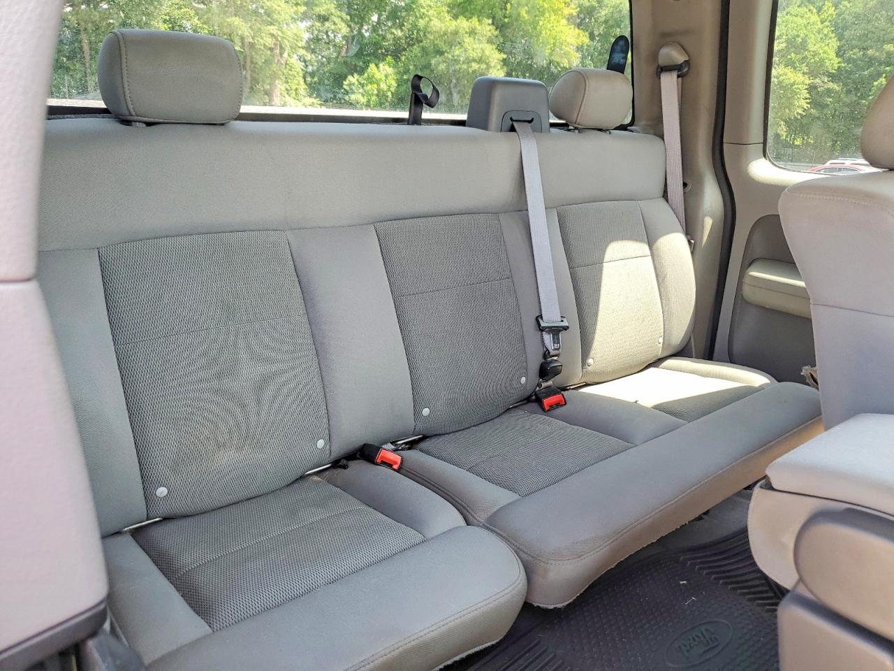 2004 FORD F150 photo 10