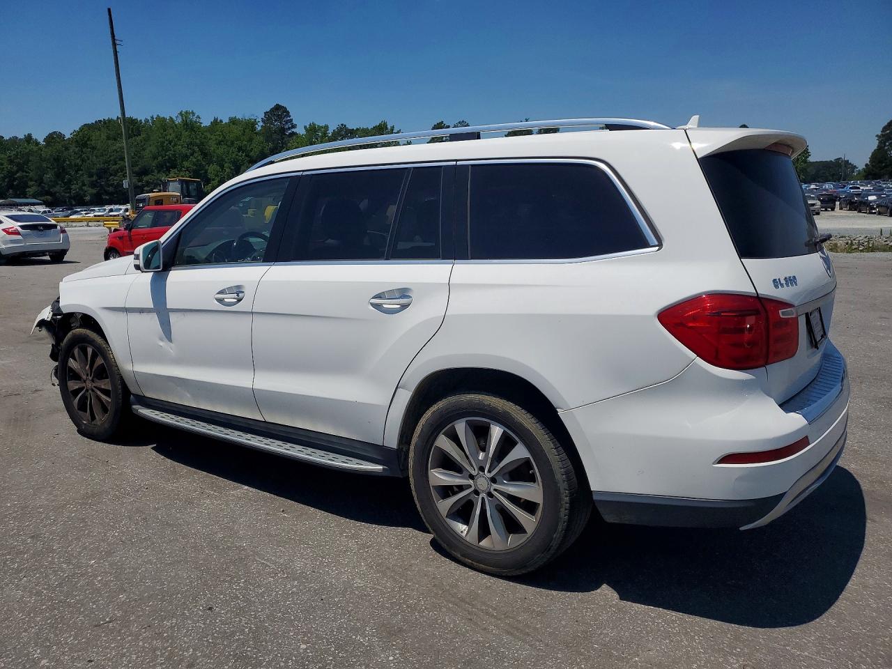 2015 MERCEDES-BENZ GL 350 BLUETEC photo 2