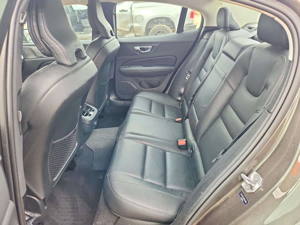2022 VOLVO S60 B5 INSCRIPTION photo 19