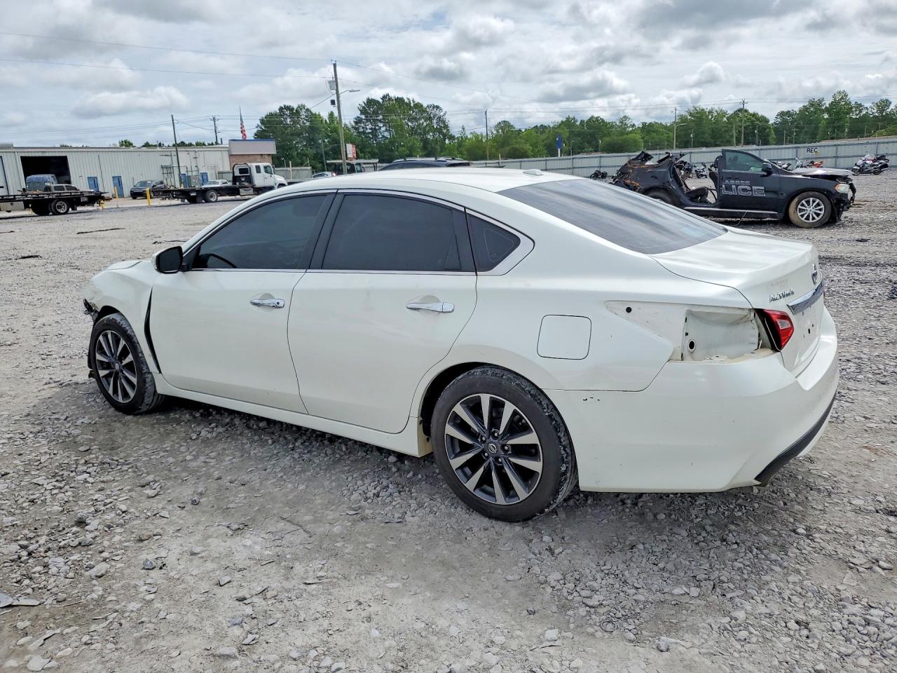 2017 NISSAN ALTIMA 2.5 SL photo 3