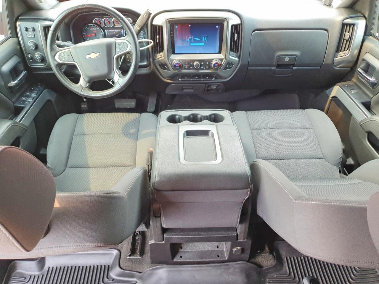 2018 CHEVROLET SILVERADO K1500 LT photo 8