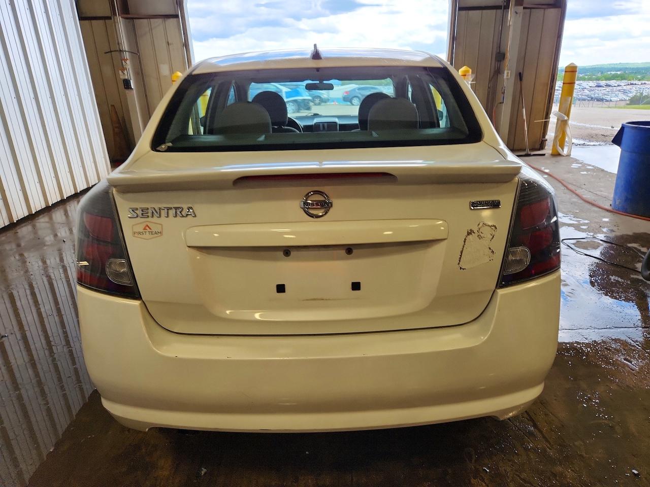 2012 NISSAN SENTRA 2.0 photo 11