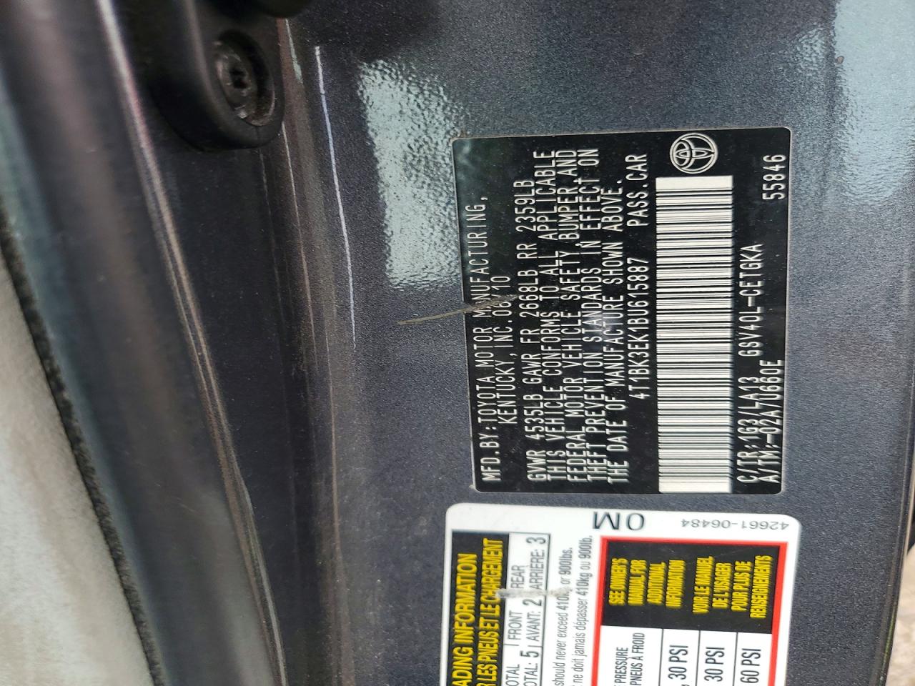 2011 TOYOTA CAMRY XLE V6 photo 34