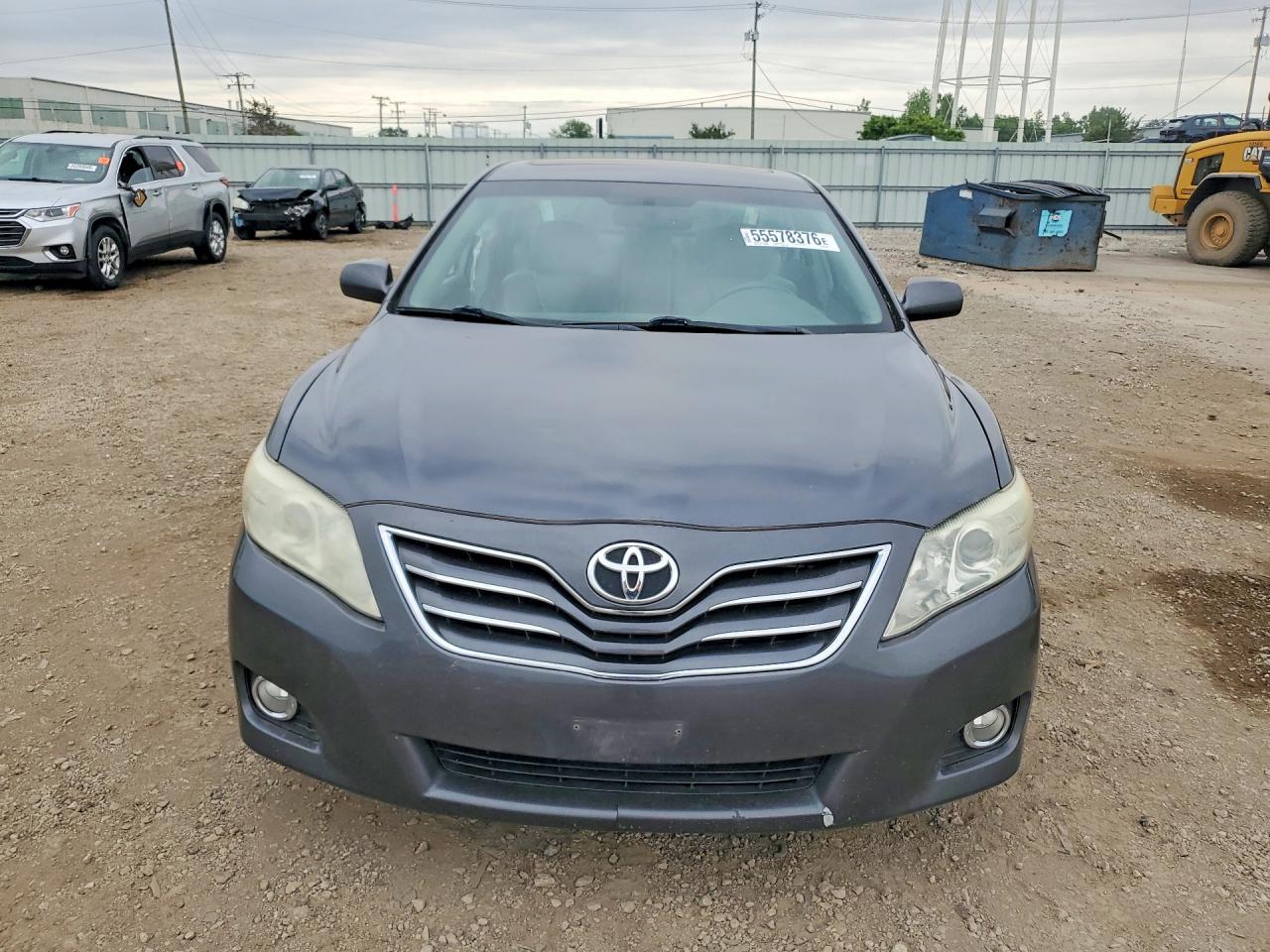 2011 TOYOTA CAMRY XLE V6 photo 13