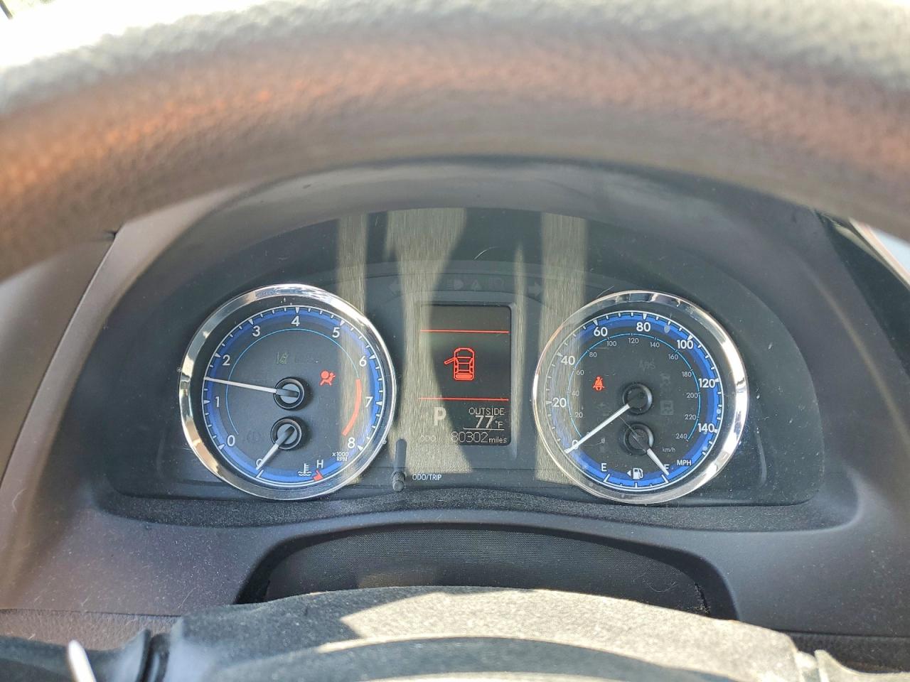 2018 TOYOTA COROLLA LE photo 17