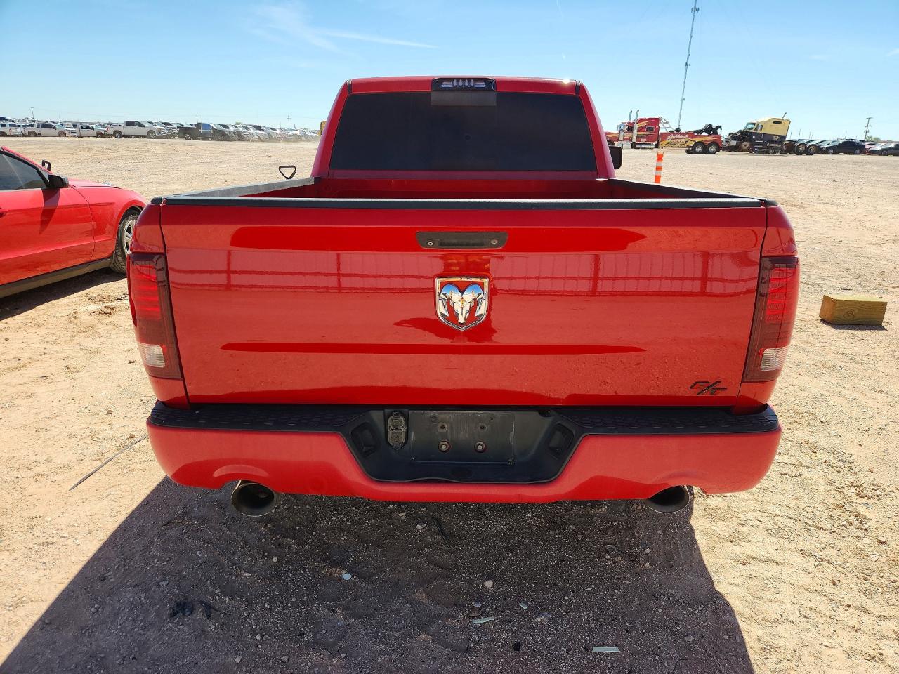 2016 RAM 1500 SPORT photo 6