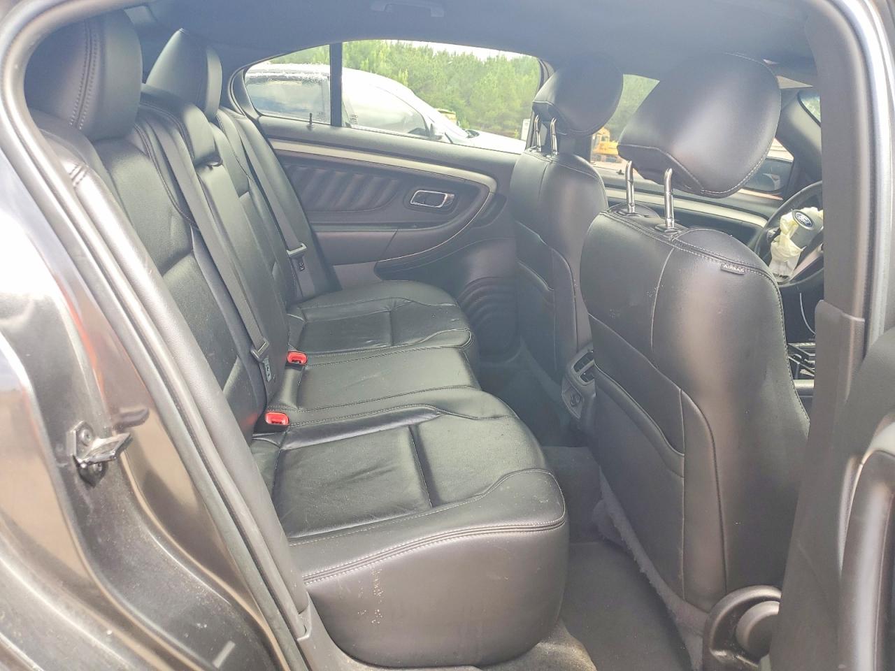 2016 FORD TAURUS SEL photo 19