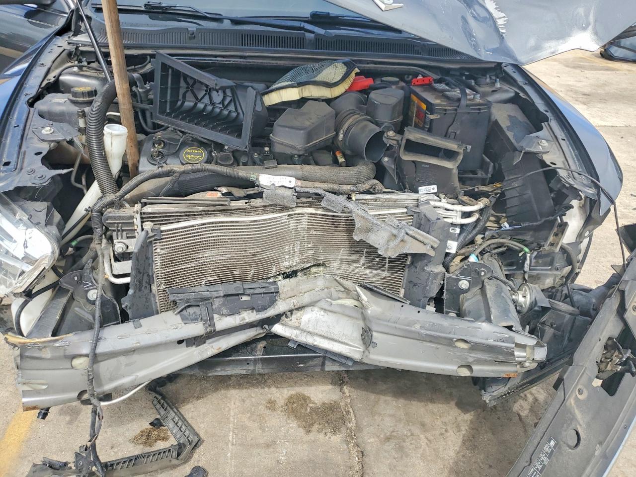 2016 FORD TAURUS SEL photo 21