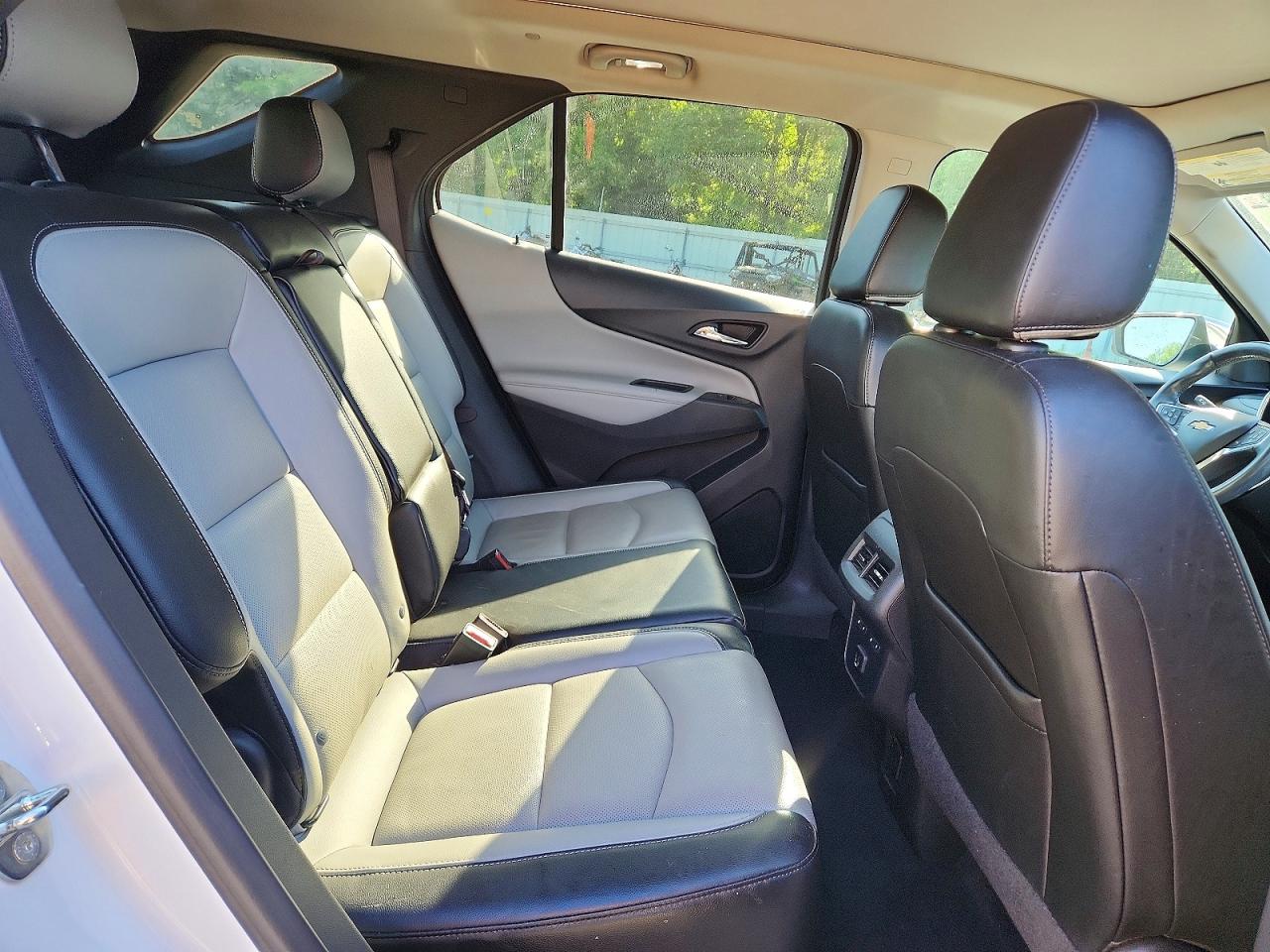 2021 CHEVROLET EQUINOX PREMIER photo 21