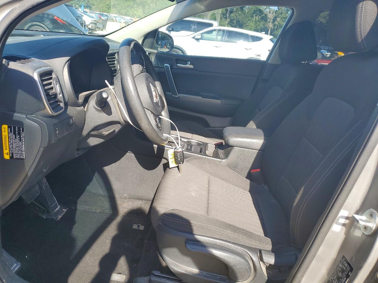 2019 KIA SPORTAGE LX photo 13