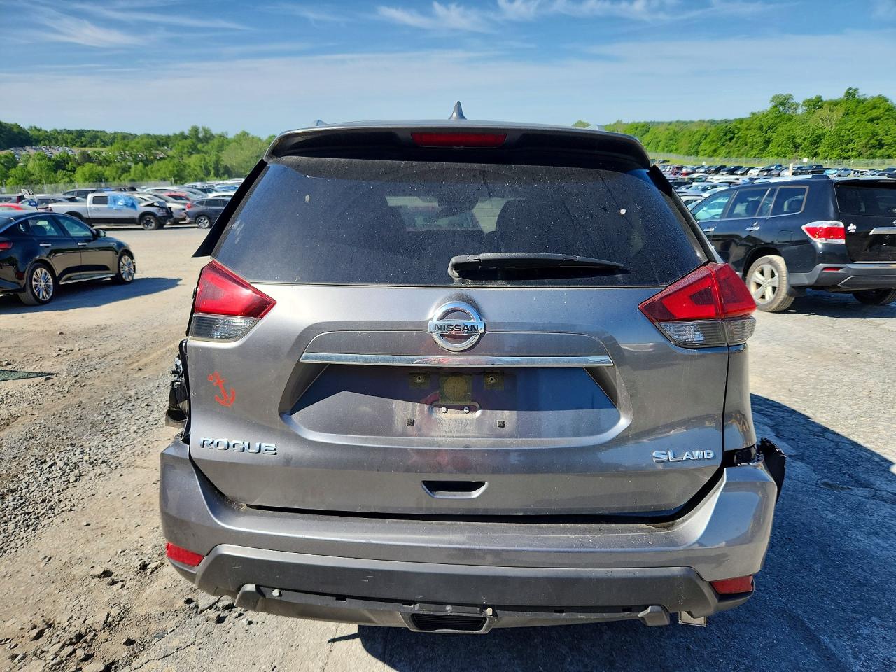 2018 NISSAN ROGUE SL photo 11