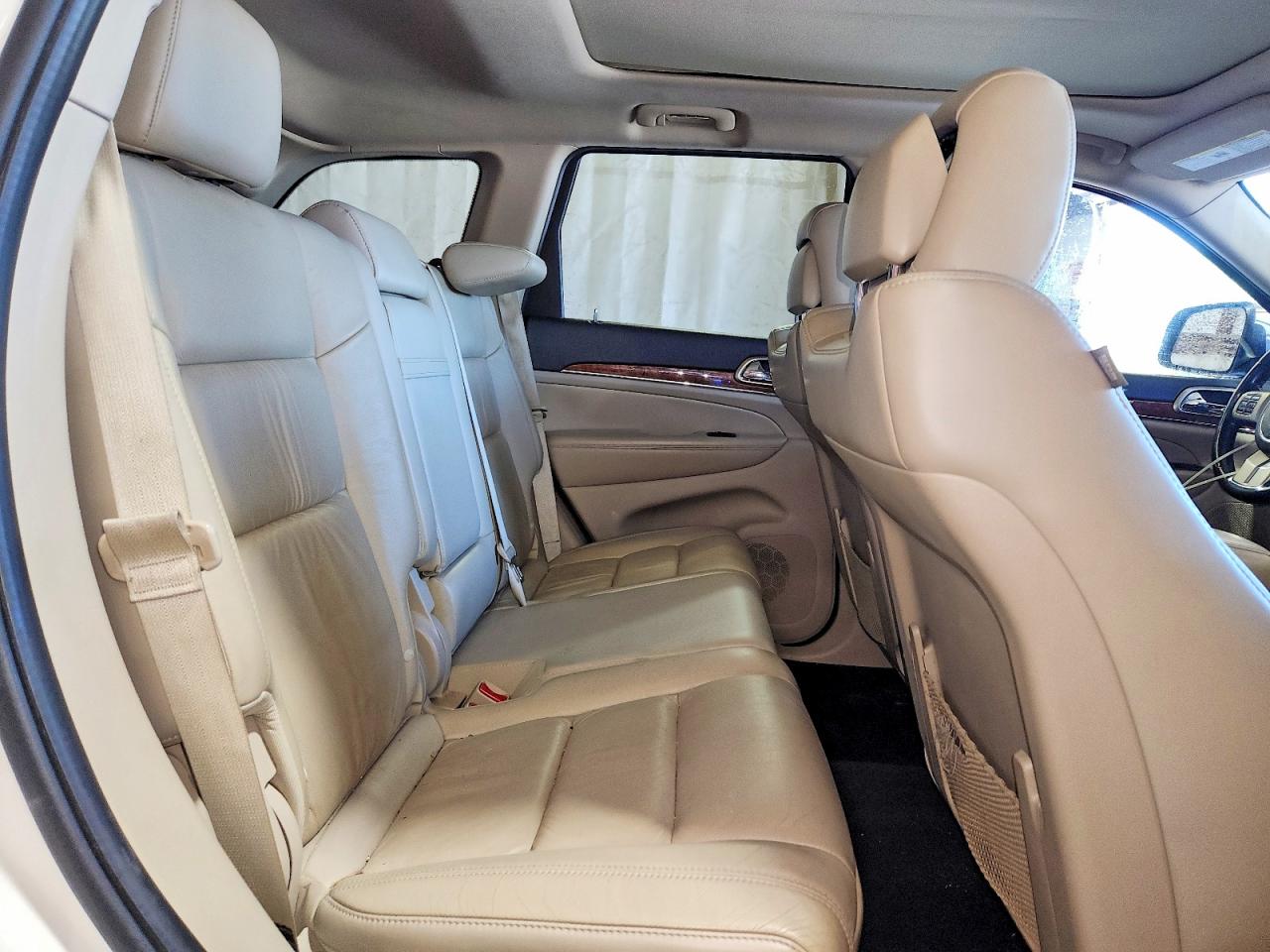 2011 JEEP GRAND CHEROKEE LIMITED photo 31