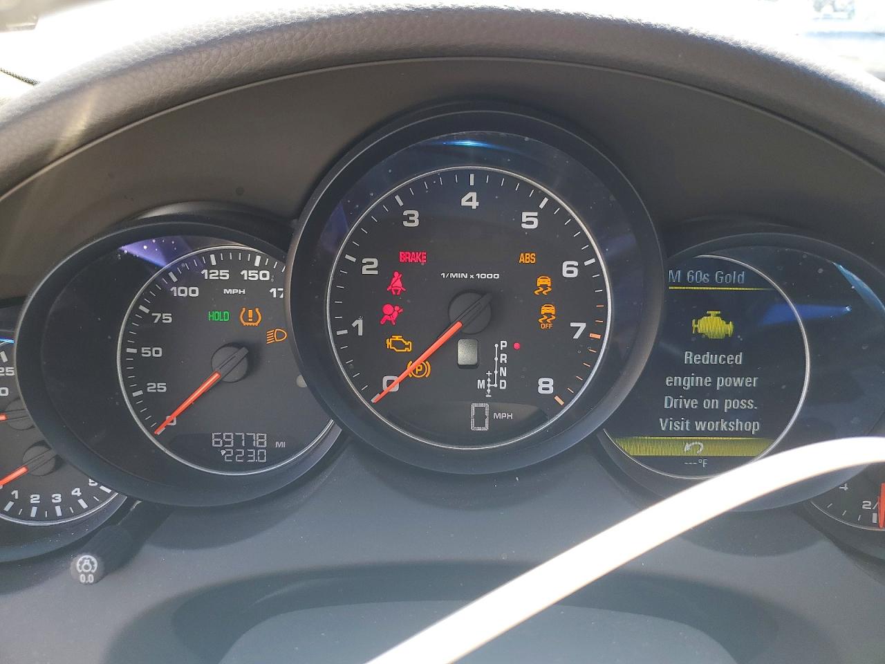 2018 PORSCHE CAYENNE photo 9