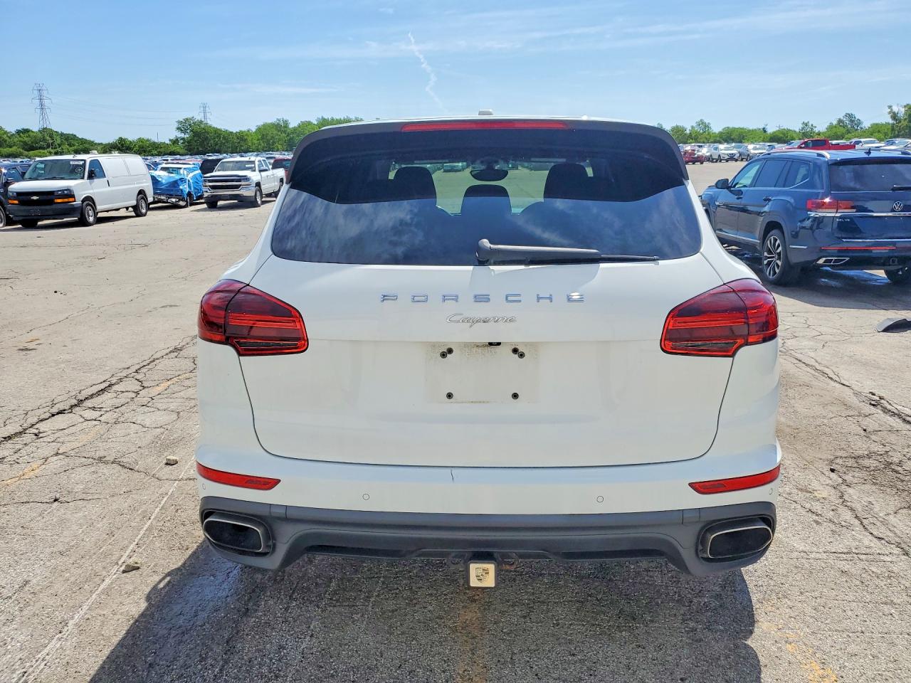 2018 PORSCHE CAYENNE photo 6