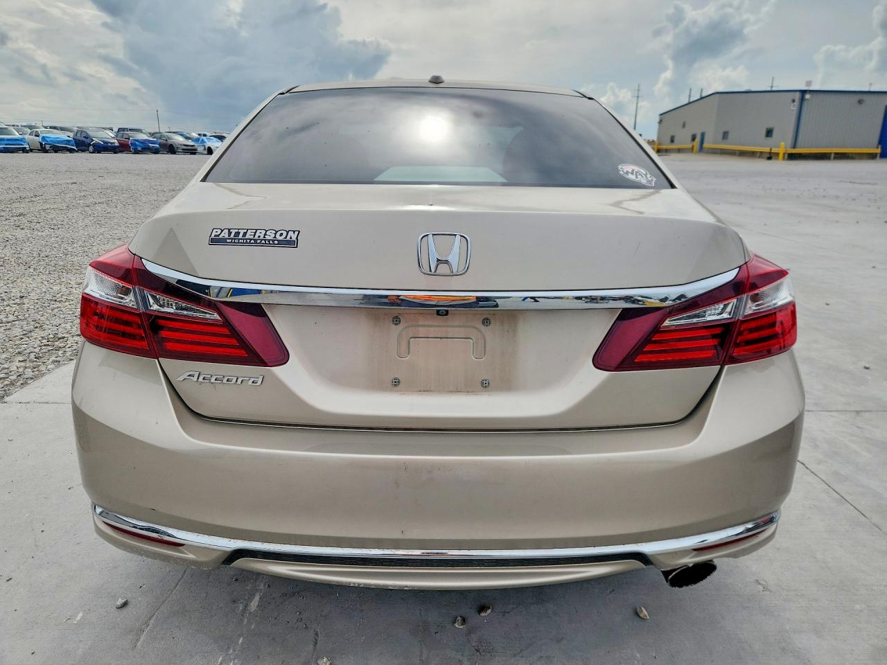2016 HONDA ACCORD EX photo 11