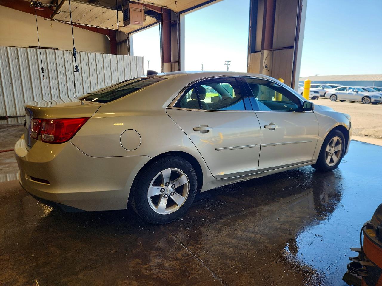 2014 CHEVROLET MALIBU LS photo 5