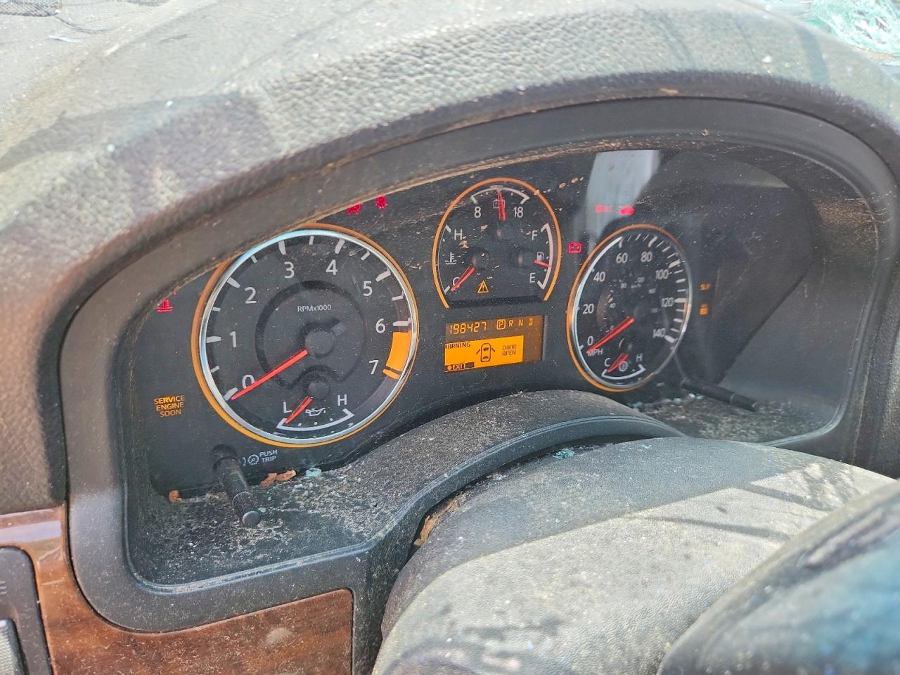 2011 NISSAN ARMADA SV photo 17