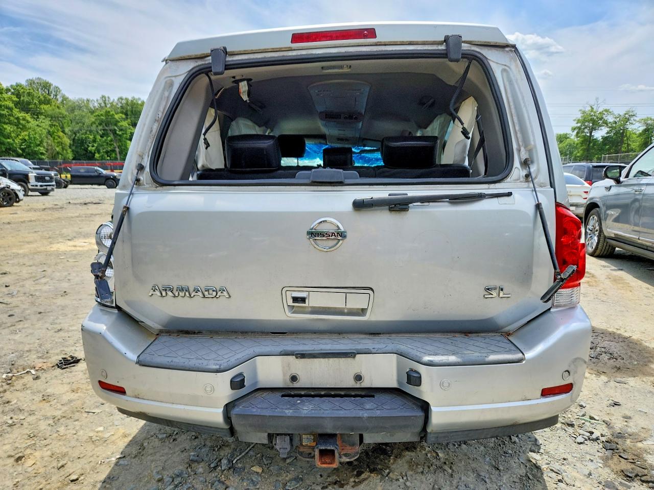 2011 NISSAN ARMADA SV photo 11