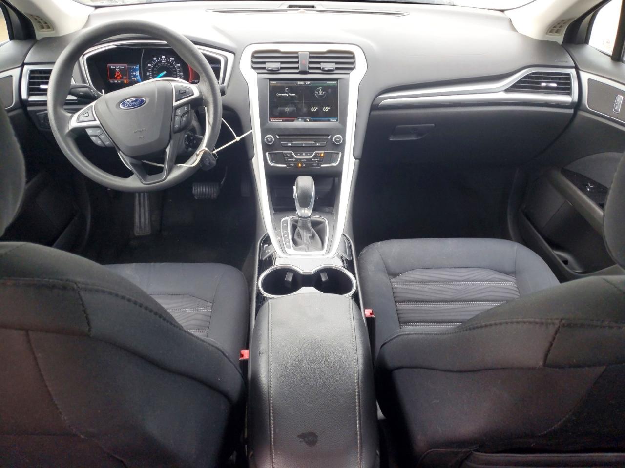 2016 FORD FUSION SE photo 15