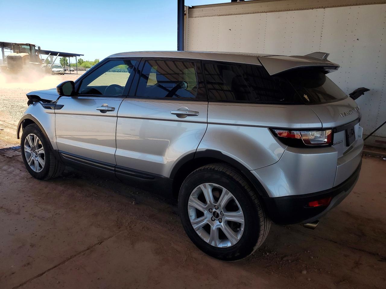 2016 LAND ROVER RANGE ROVER EVOQUE SE photo 4