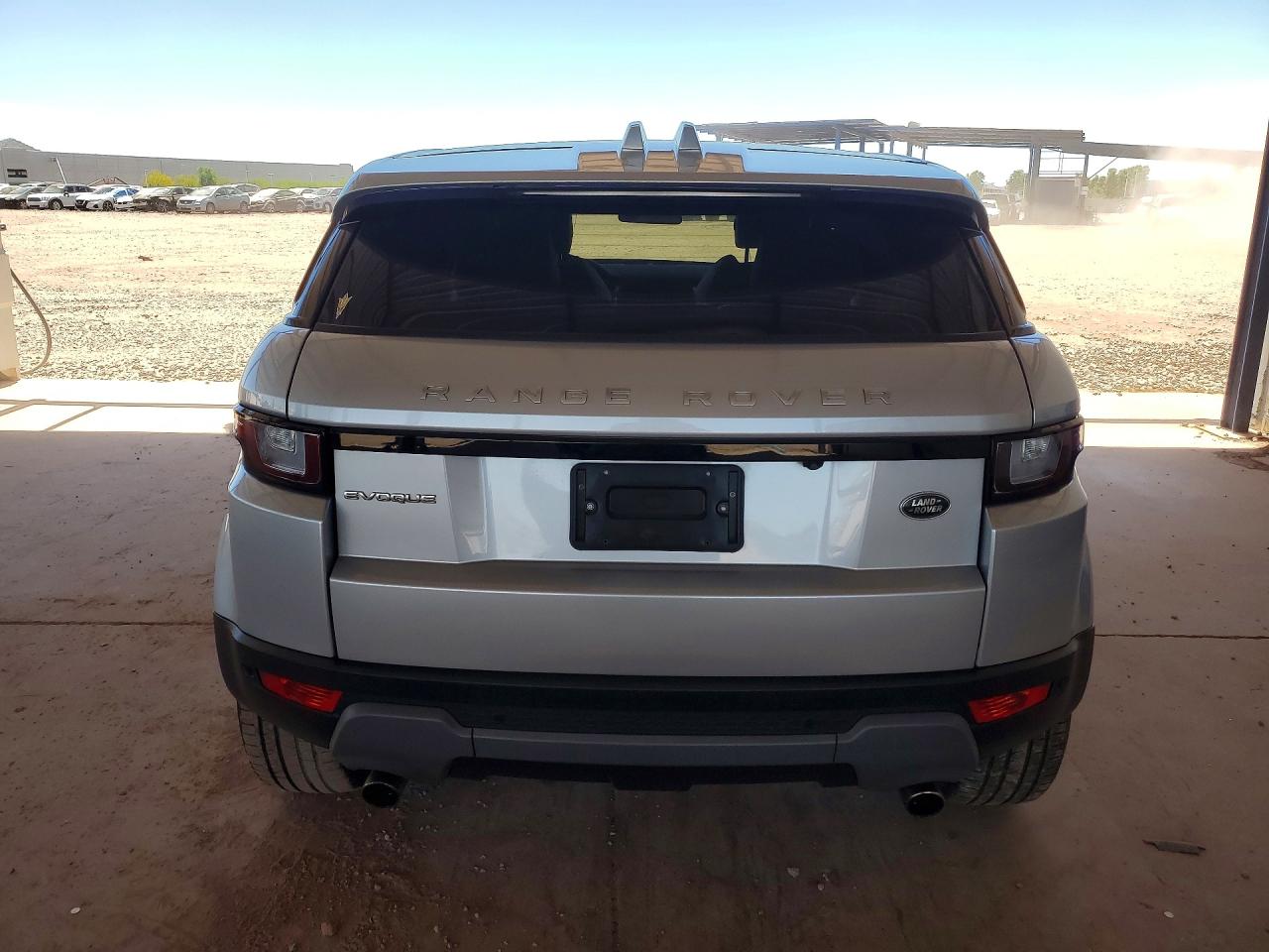 2016 LAND ROVER RANGE ROVER EVOQUE SE photo 16