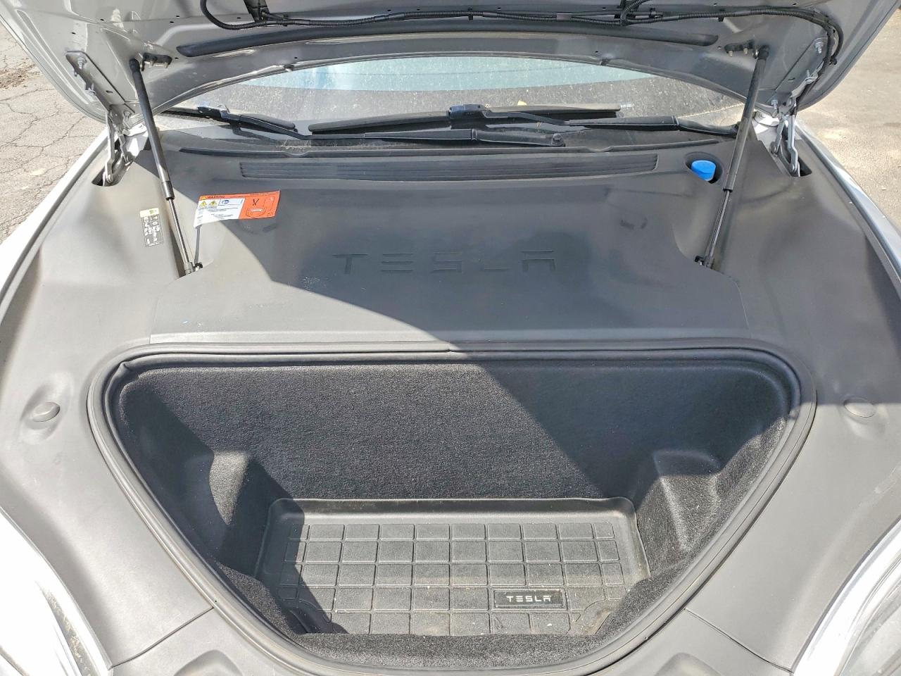 2018 TESLA MODEL S photo 21