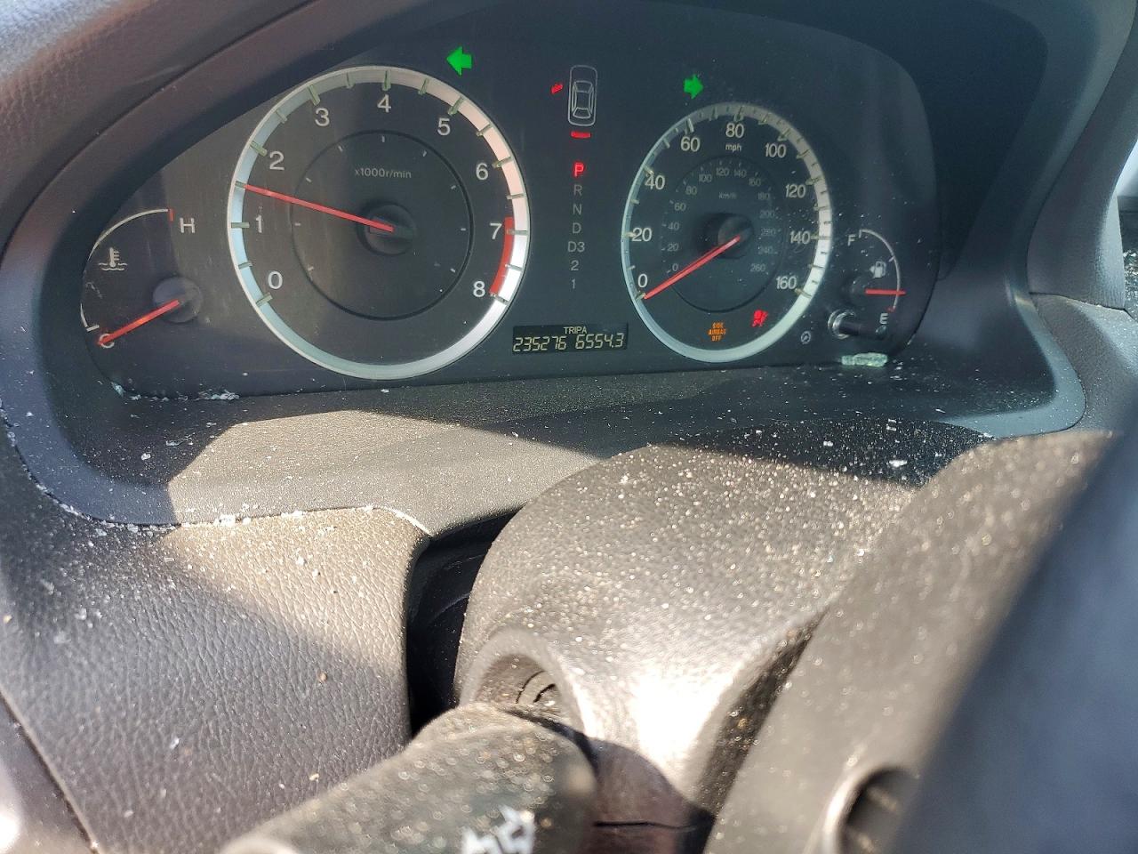 2009 HONDA ACCORD LX photo 17