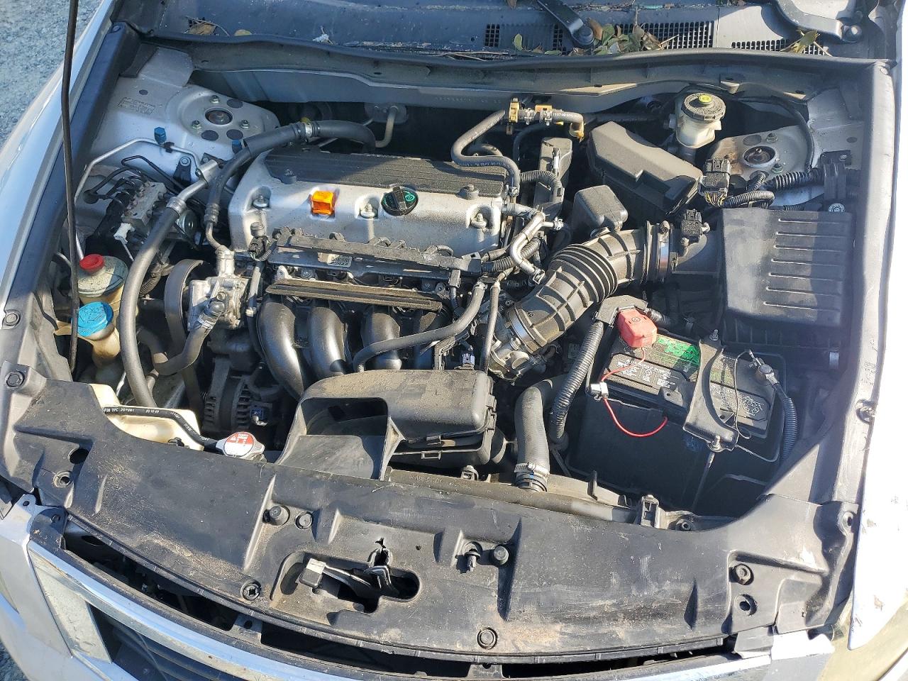 2009 HONDA ACCORD LX photo 21
