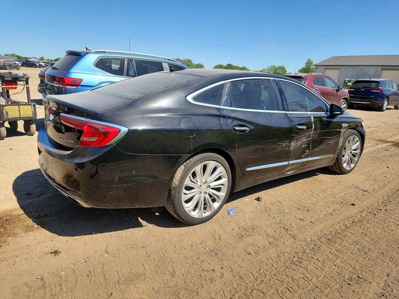 2017 BUICK LACROSSE PREMIUM photo 5