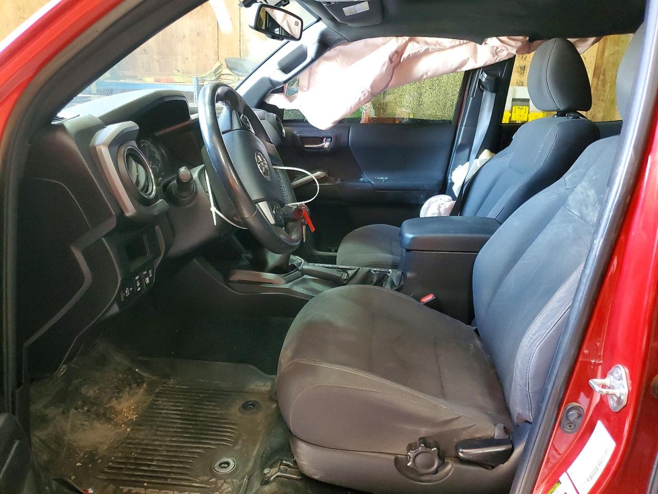 2017 TOYOTA TACOMA TRD SPORT photo 13