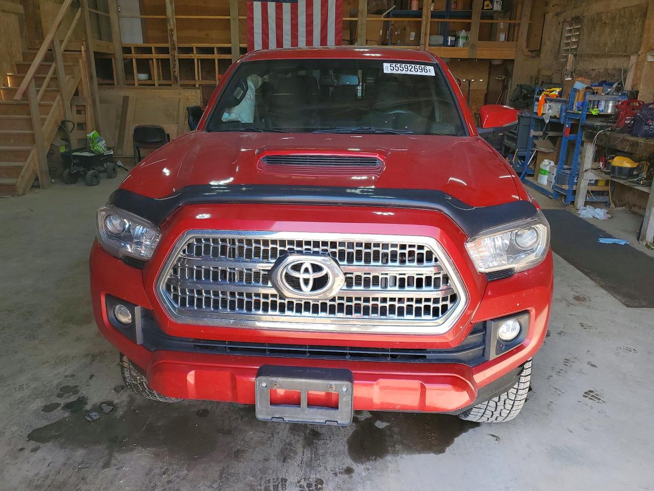 2017 TOYOTA TACOMA TRD SPORT photo 9
