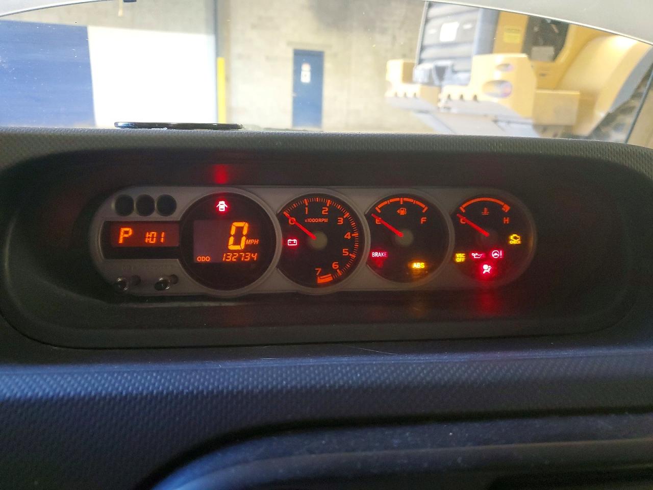 2010 TOYOTA SCION XB photo 9