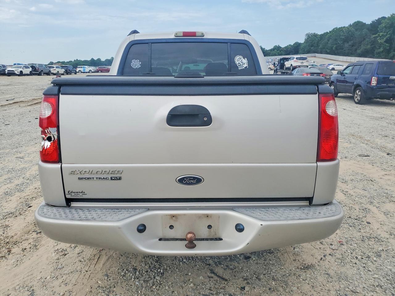 2004 FORD EXPLORER SPORT TRAC photo 11