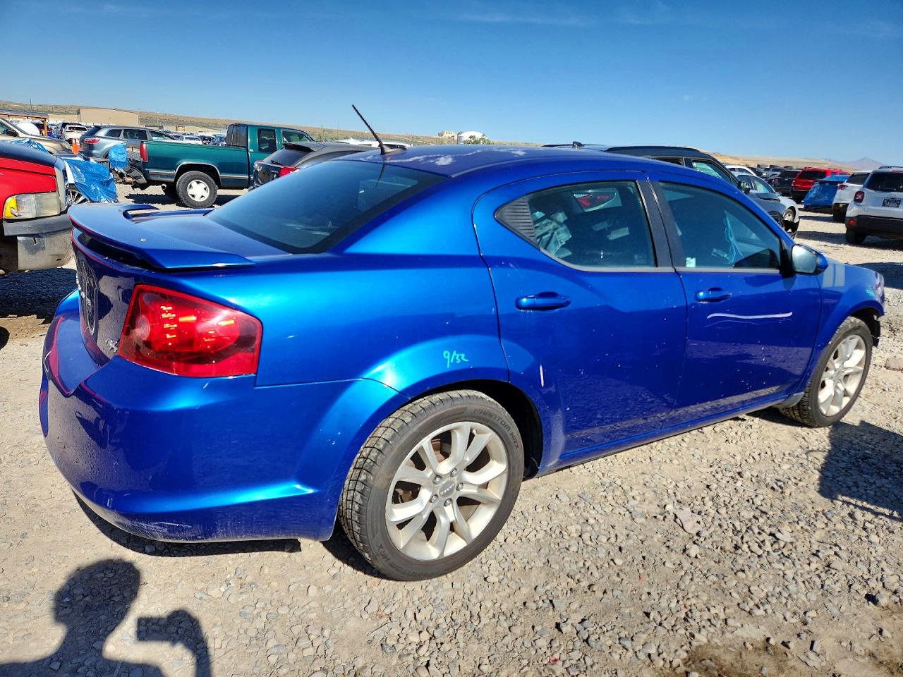 2014 DODGE AVENGER R photo 5