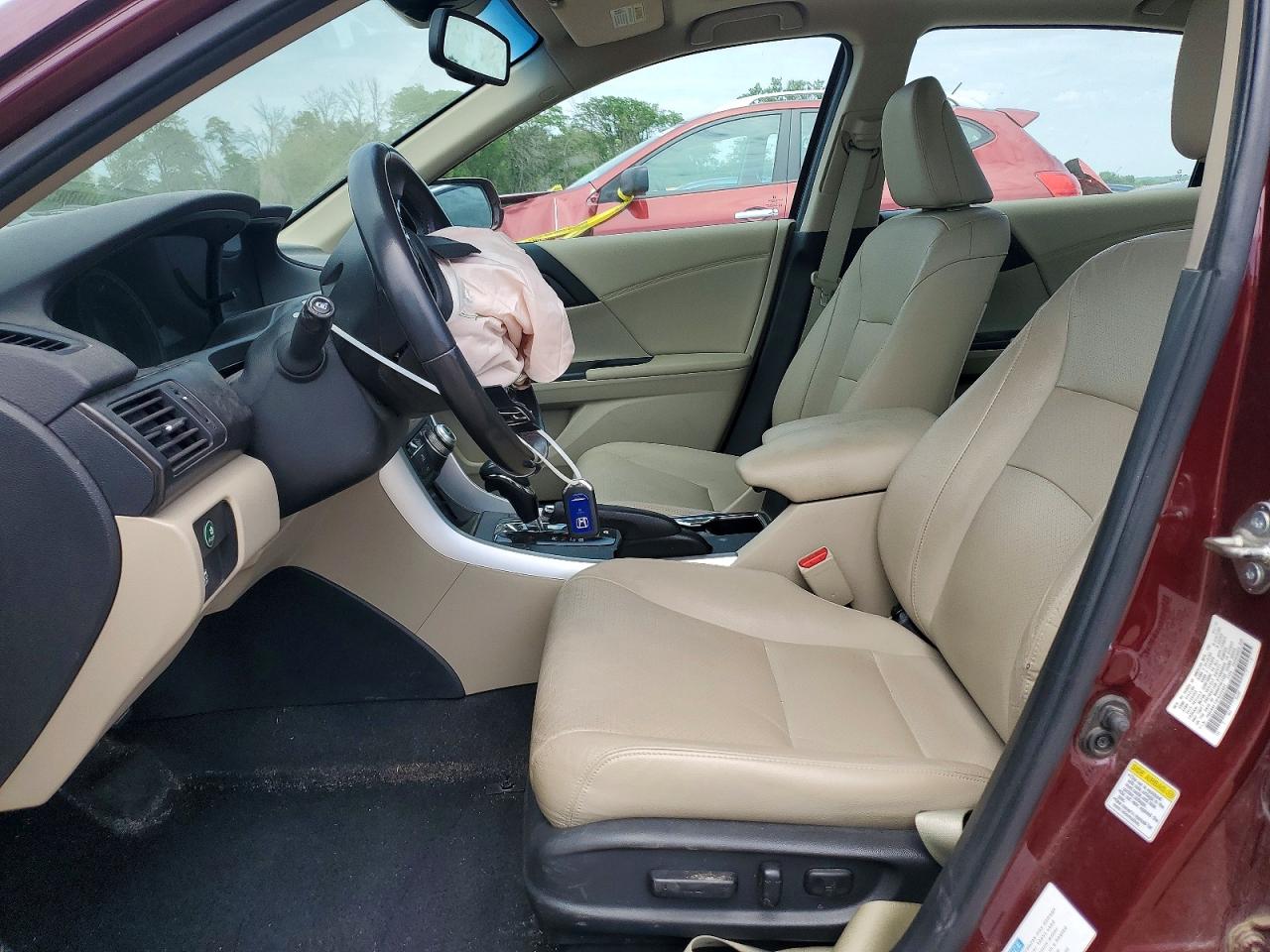 2015 HONDA ACCORD TOURING HYBRID photo 13
