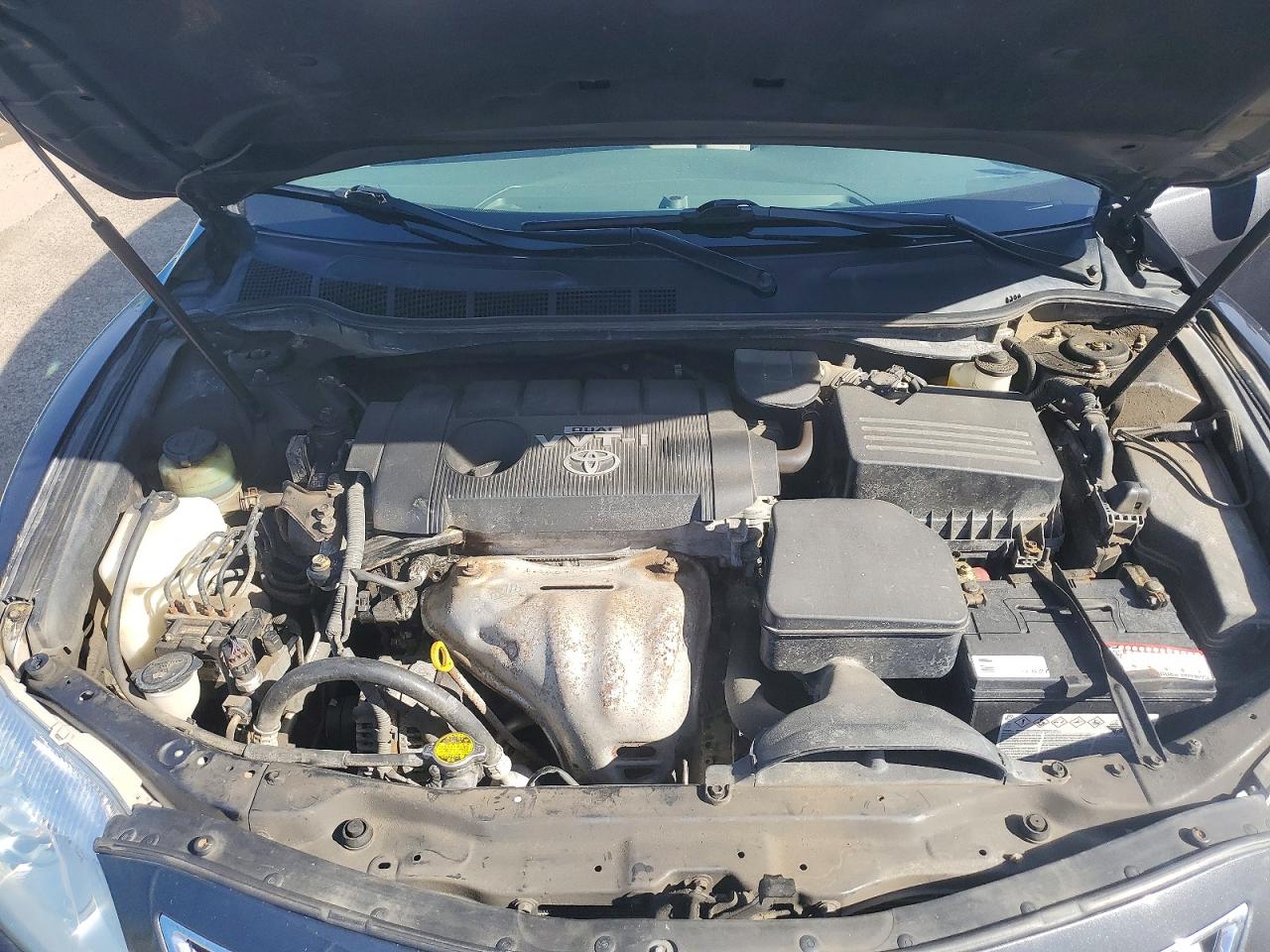 2010 TOYOTA CAMRY BASE photo 21