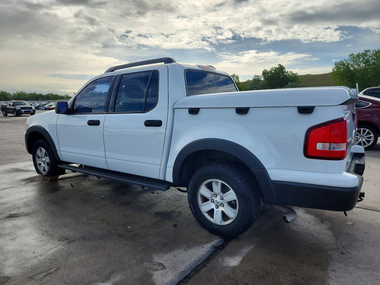 2007 FORD EXPLORER SPORT TRAC XLT photo 3