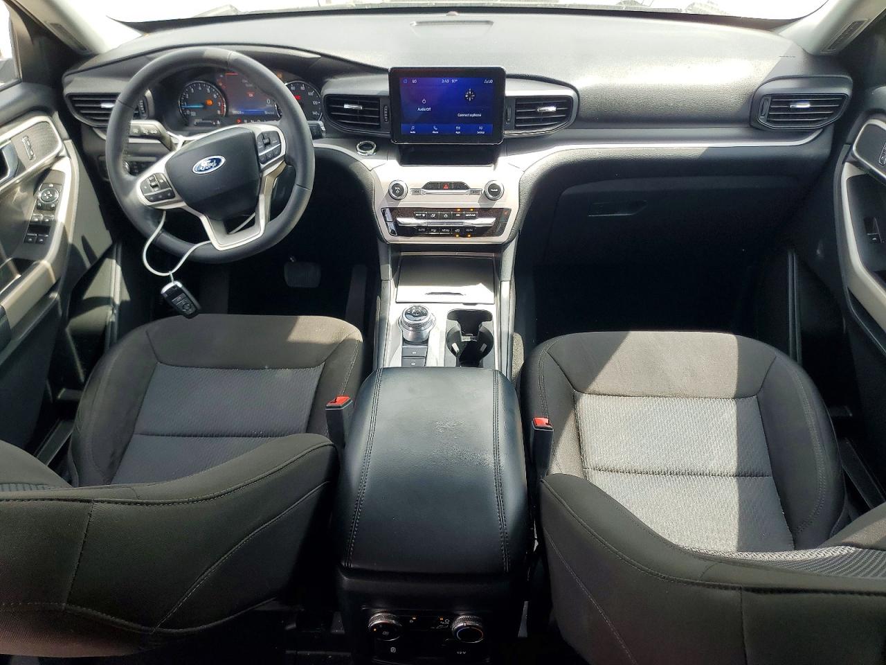 2023 FORD EXPLORER XLT photo 22