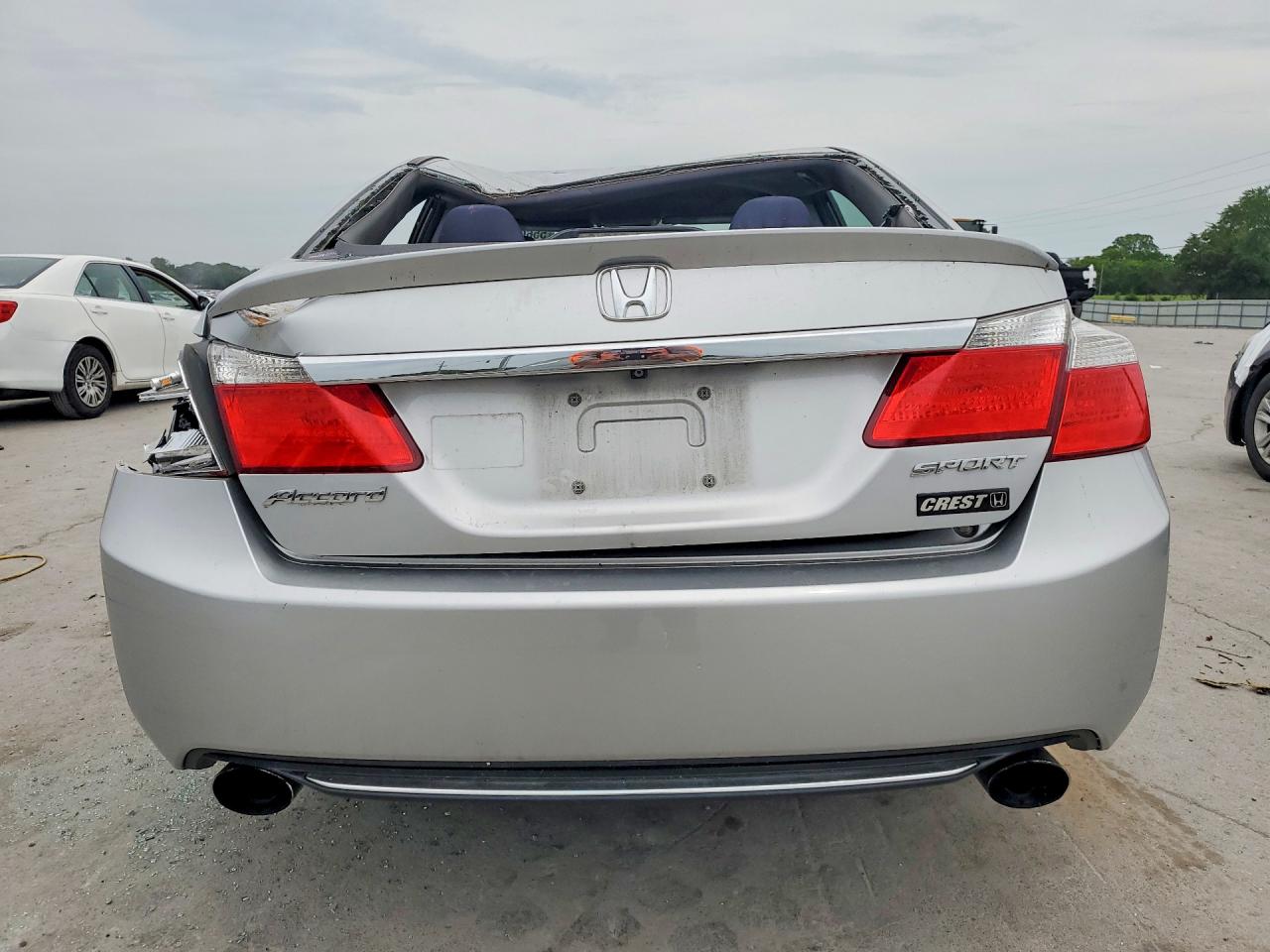 2015 HONDA ACCORD SPORT photo 11